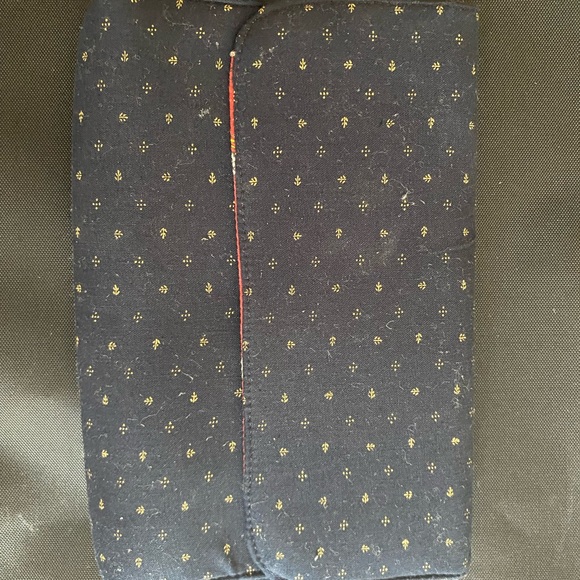 desi pouch with button - Picture 2 of 2